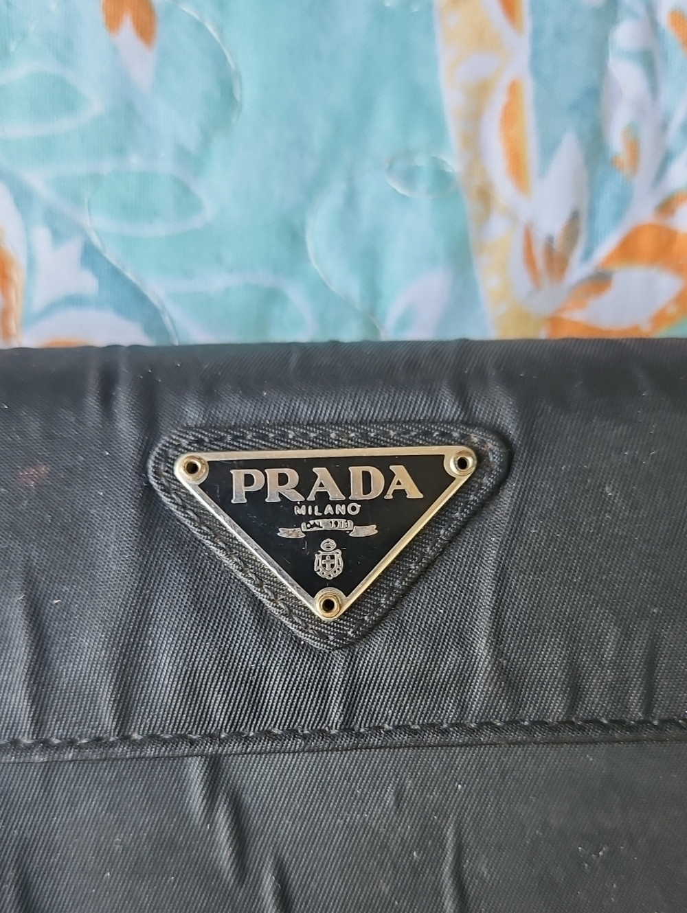 Prada Vintage Classic 💯 Authentic Luxury Black Nylon Foldover Clutch Wallet - Picture 2 of 6